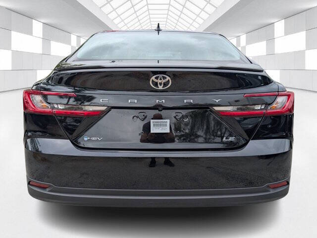 2025 Toyota Camry LE