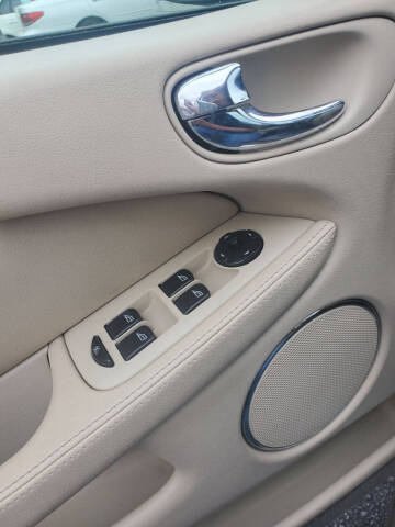 2002 Jaguar X-Type 2.5