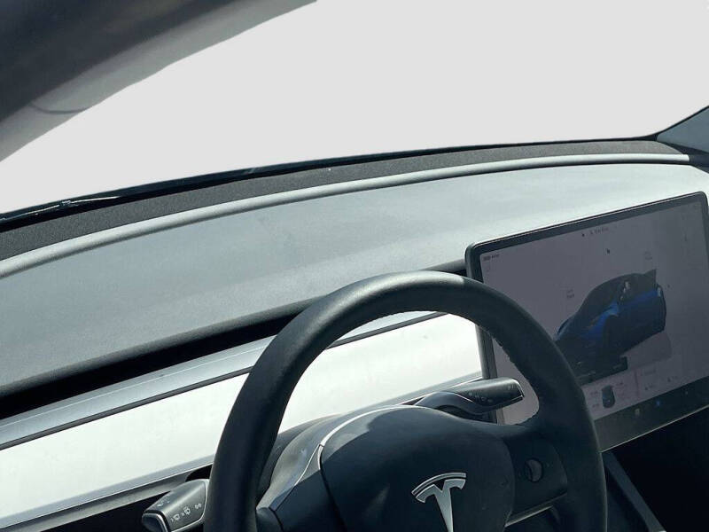 2024 Tesla Model Y Performance