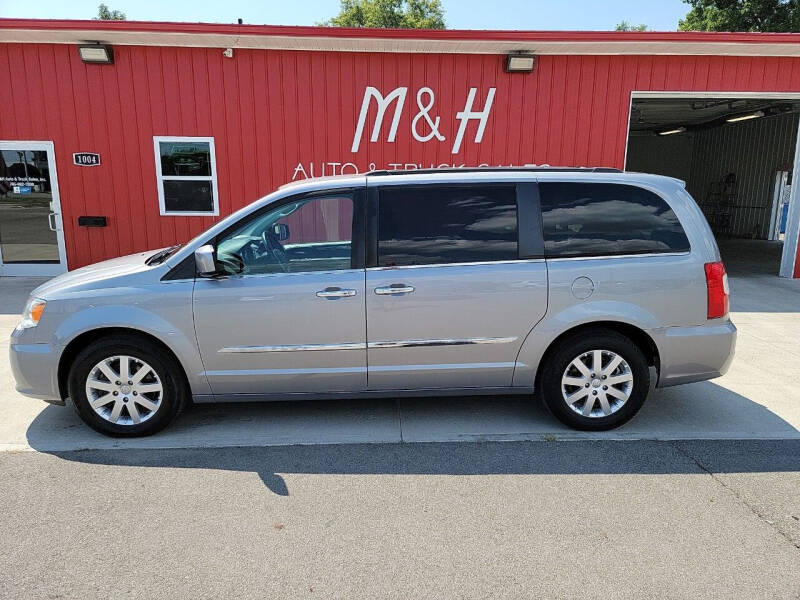 2015 Chrysler Town and Country for sale at M & H Auto & Truck Sales Inc. in Marion IN