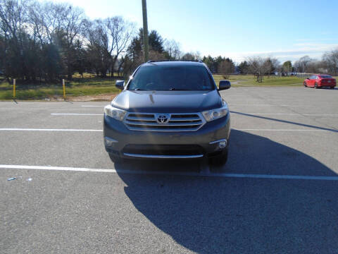 2011 Toyota Highlander for sale at MAIN STREET MOTORS in Norristown PA