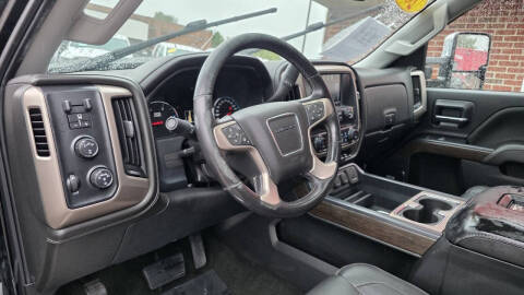 2017 GMC Sierra 2500HD Denali