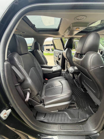 2016 GMC Acadia SLT-1