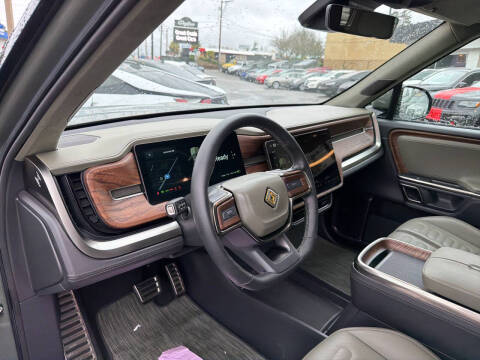 2023 Rivian R1T Launch Edition