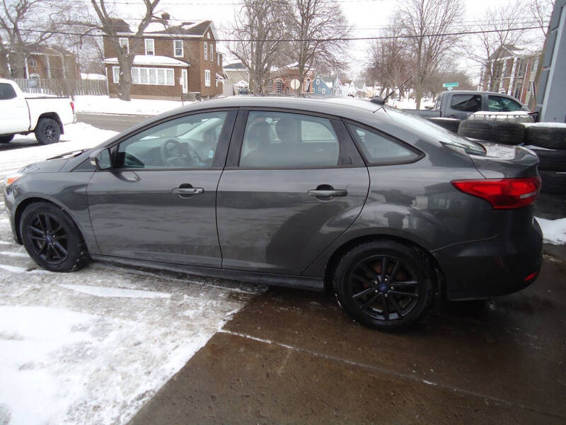2015 Ford Focus SE
