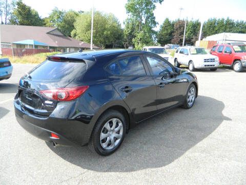 2015 Mazda MAZDA3 i Sport