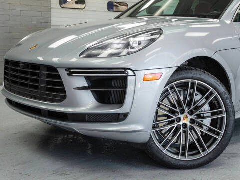 2021 Porsche Macan Turbo