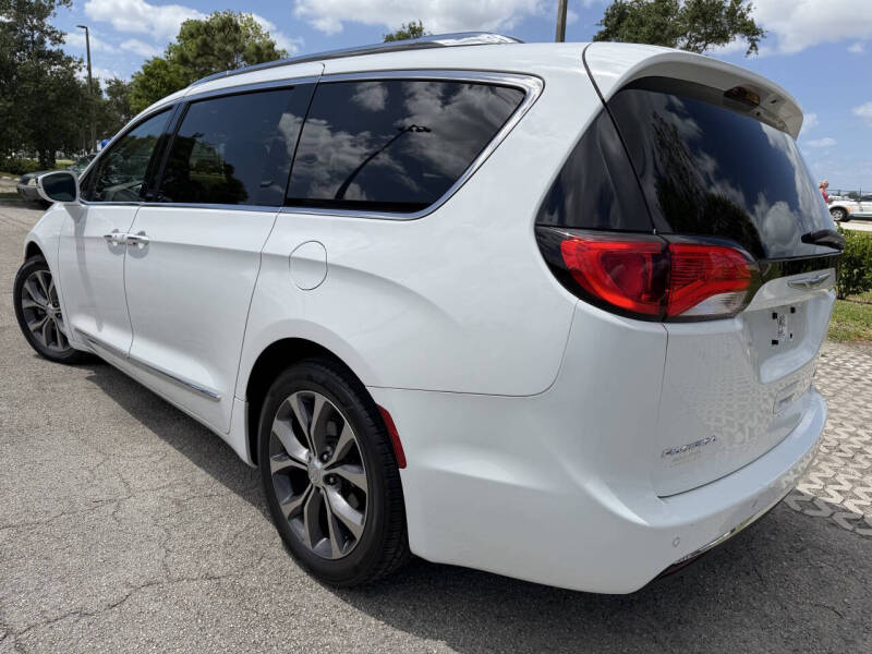 2018 Chrysler Pacifica Limited