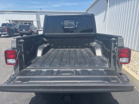 2023 Jeep Gladiator