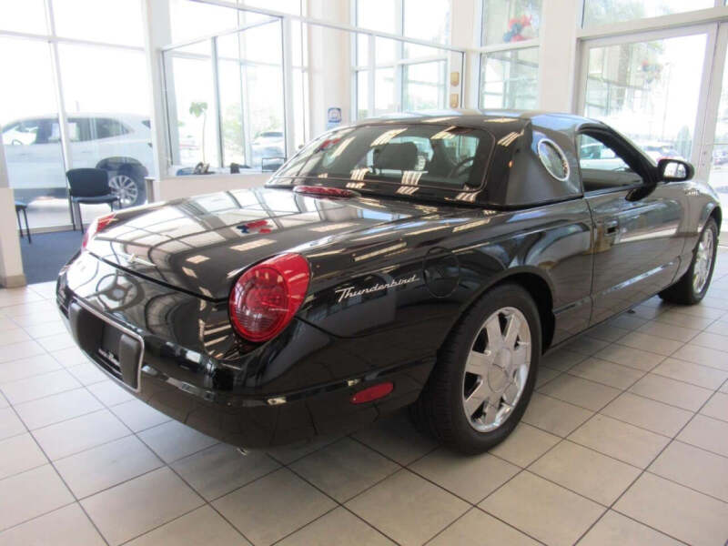 2002 Ford Thunderbird Deluxe