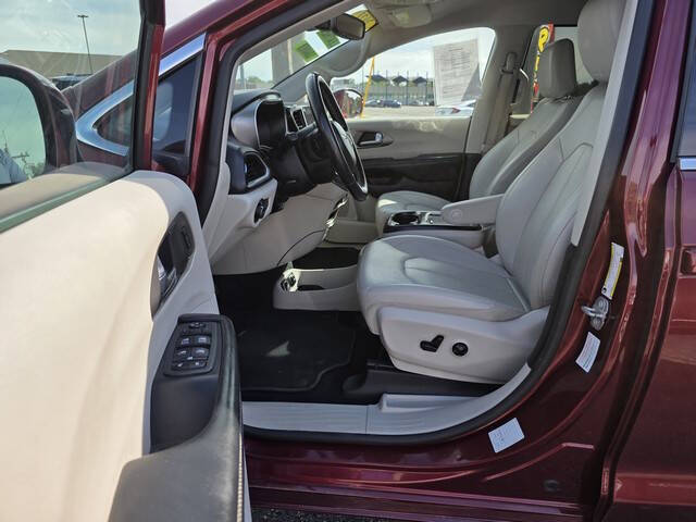 2021 Chrysler Pacifica Touring L