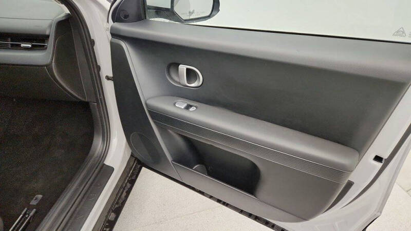 2022 Hyundai Ioniq 5 SE