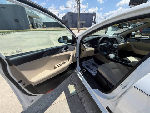 2017 Hyundai Sonata SE