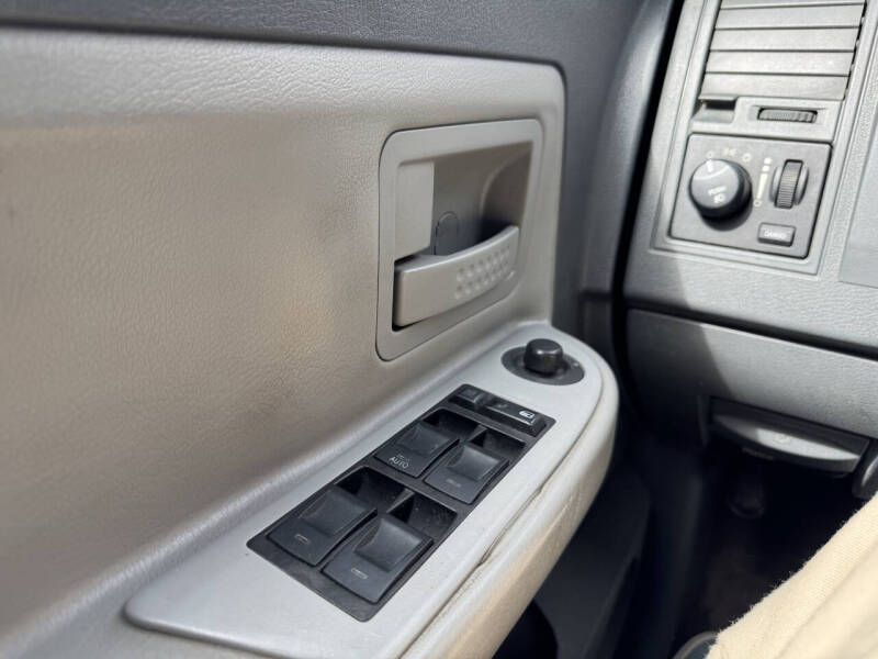 2005 Dodge Dakota SLT