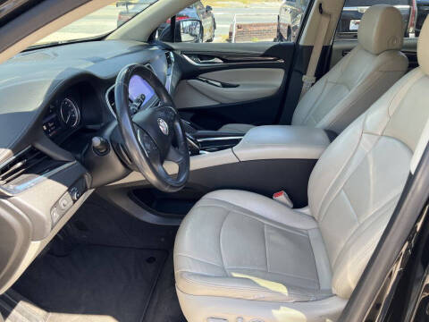 2020 Buick Enclave Essence