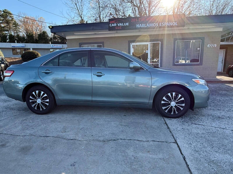 2010 Toyota Camry LE