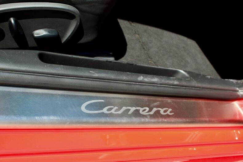 2003 Porsche 911 Carrera