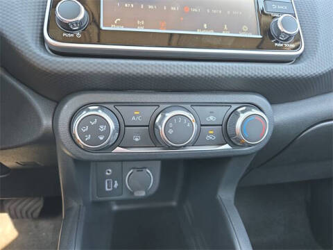 2025 Nissan Kicks Play S