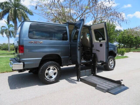 2013 Ford E-Series E-150 XLT