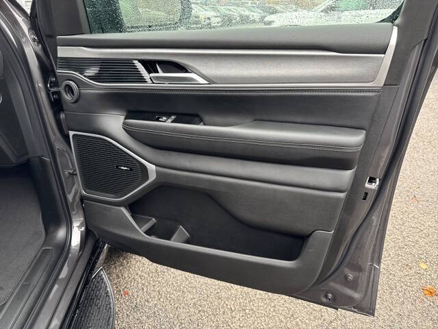 2025 Jeep Wagoneer L Series II