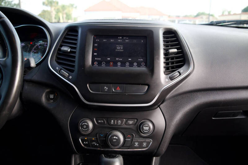 2020 Jeep Cherokee Altitude