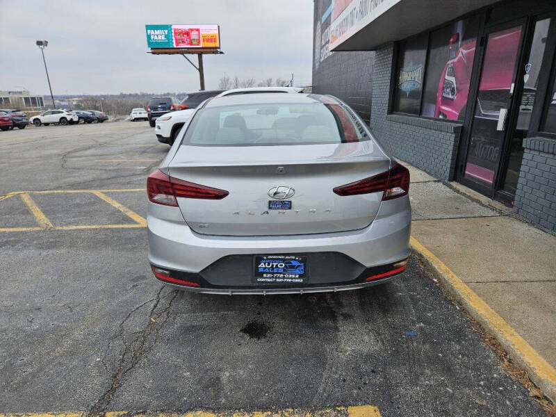 2020 Hyundai Elantra