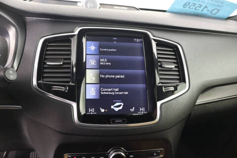 2018 Volvo XC90 T6 Momentum