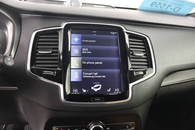 2018 Volvo XC90 T6 Momentum