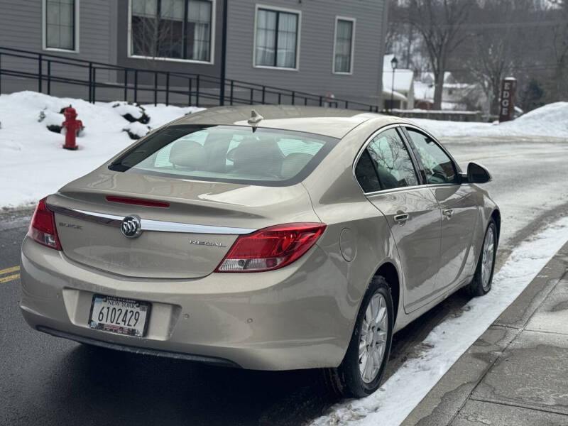 2012 Buick Regal Premium 2
