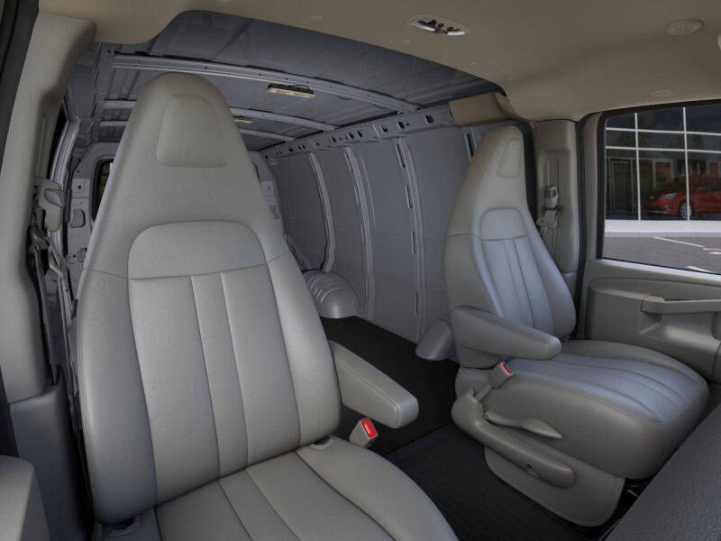 2026 GMC Savana 2500