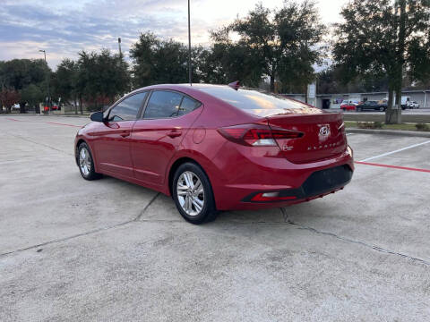 2019 Hyundai Elantra