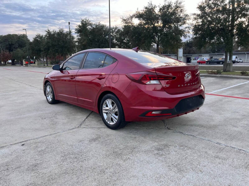 2019 Hyundai Elantra