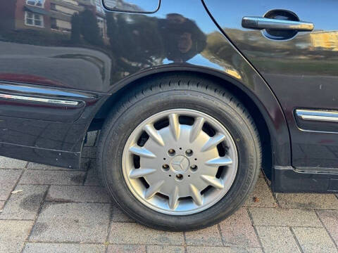 2000 Mercedes-Benz E-Class E 320