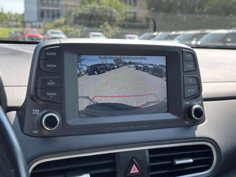 2021 Hyundai Kona SEL Plus