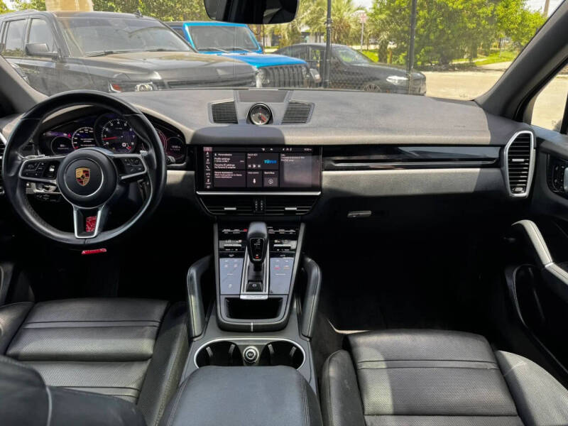 2021 Porsche Cayenne