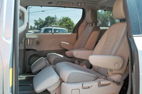2013 Toyota Sienna
