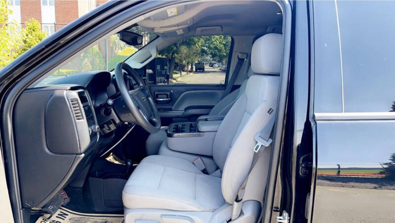 2018 Chevrolet Silverado 1500 Custom