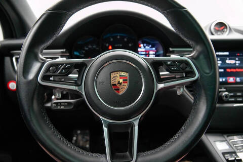 2017 Porsche Macan GTS