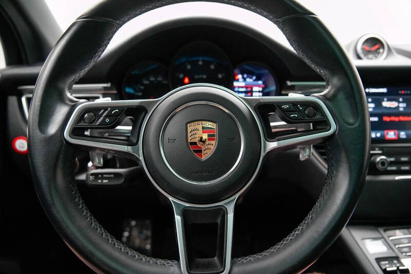 2017 Porsche Macan GTS