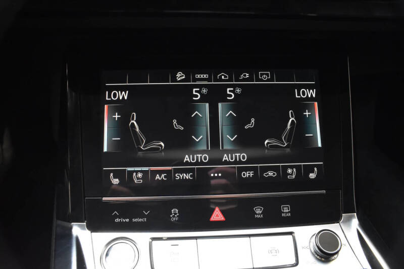 2021 Audi e-tron quattro Premium Plus