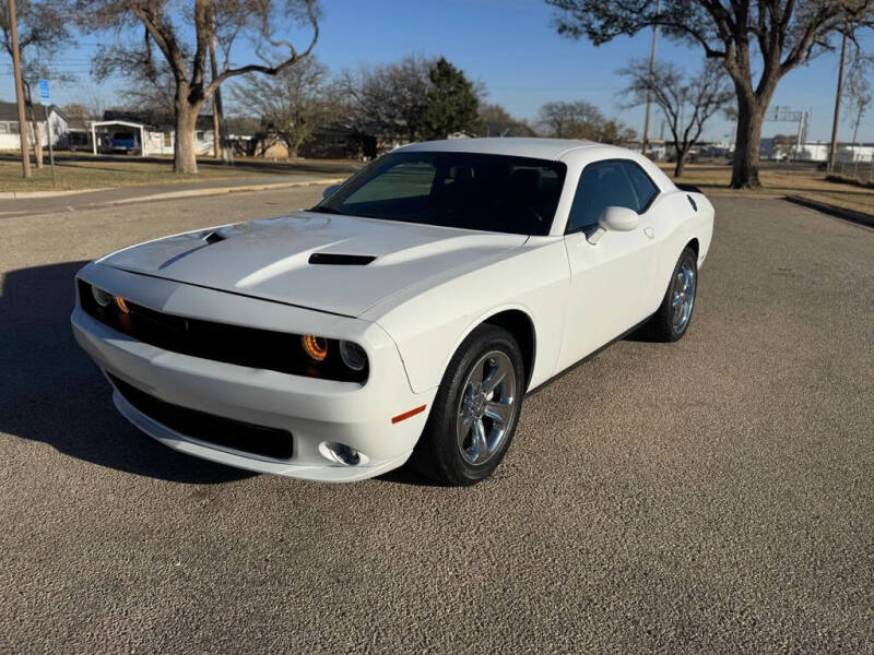 2022 Dodge Challenger SXT