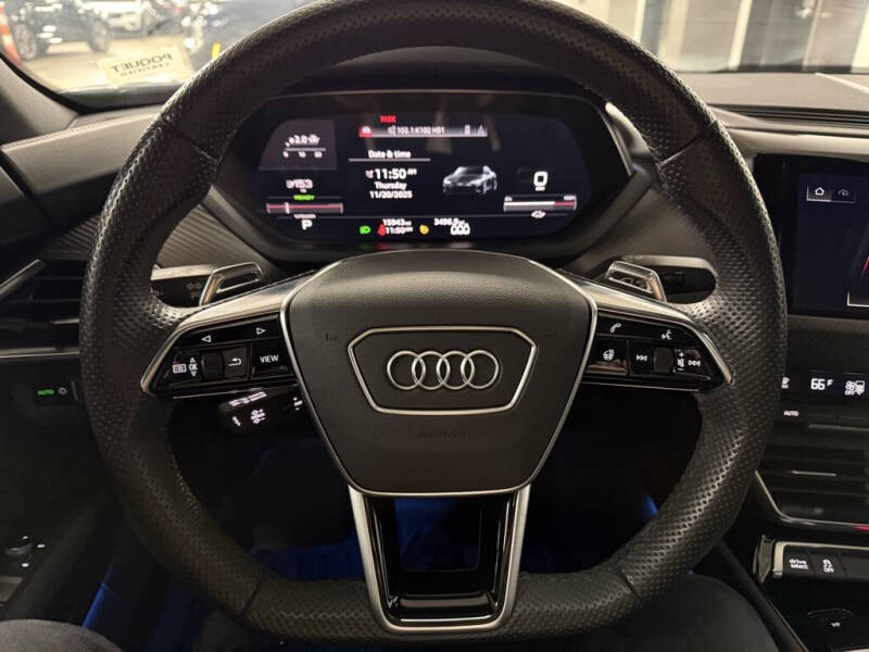 2022 Audi e-tron GT quattro Prestige