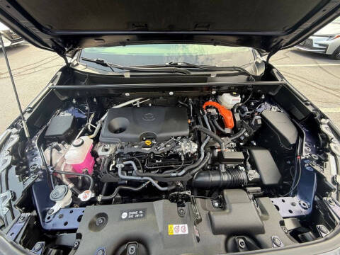 2024 Toyota RAV4 Hybrid XLE Premium