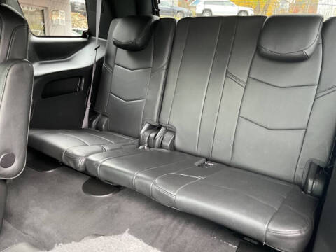 2016 Cadillac Escalade Platinum