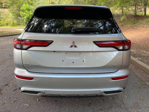 2022 Mitsubishi Outlander SE Launch Edition