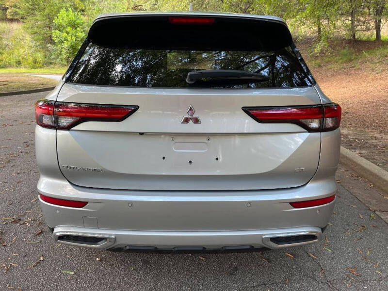 2022 Mitsubishi Outlander SE Launch Edition