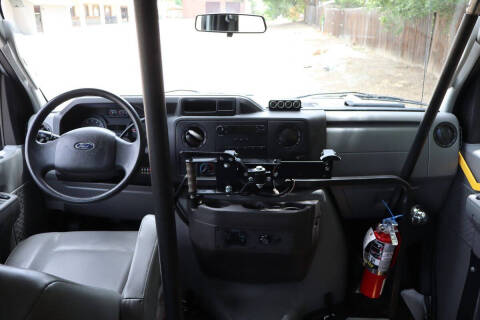 2012 Ford E-Series E-350 SD