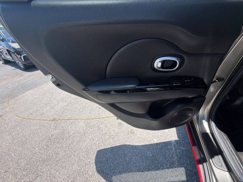 2017 Kia Soul !