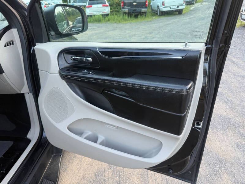 2017 Dodge Grand Caravan SE