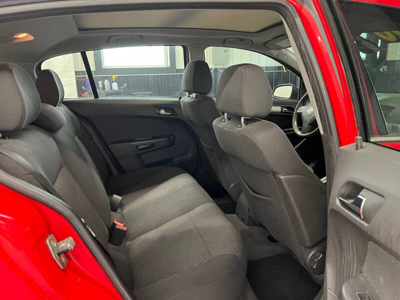 2008 Saturn Astra XR